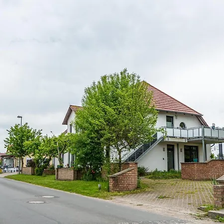 Pension An Der Backstube * Steffenshagen