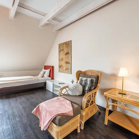 Pension An Der Backstube * Steffenshagen